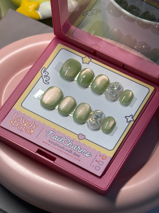 Premium Edition: Mint Crystal