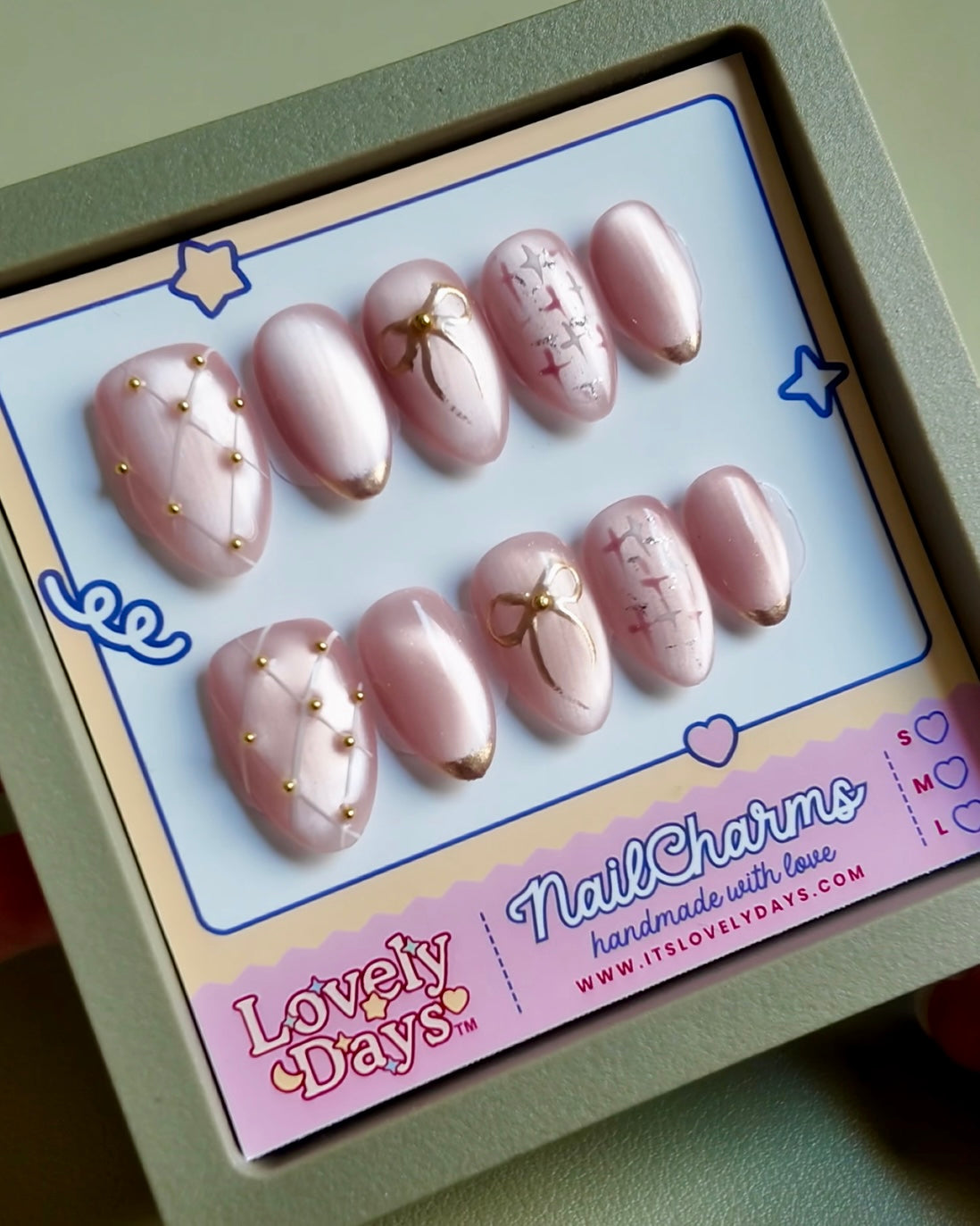 Premium Edition: Blush Bow